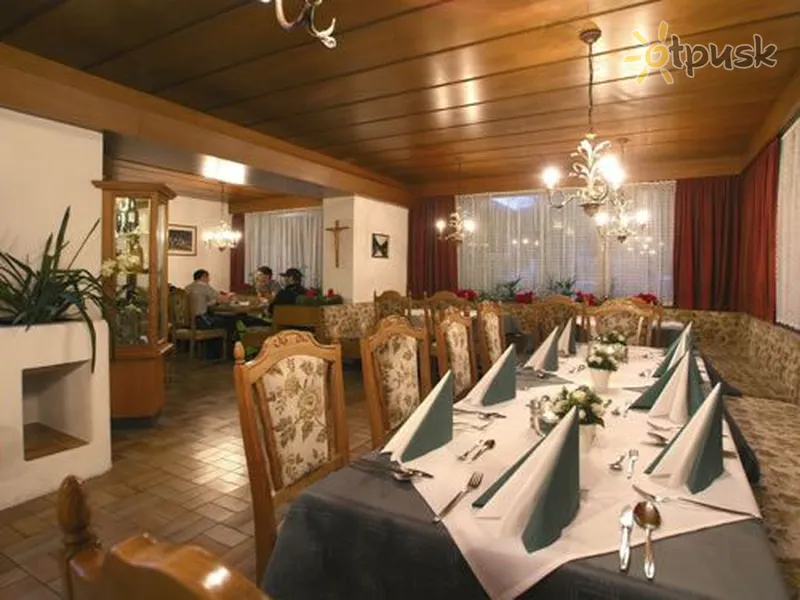 Фото отеля Kaunertaler Hof Hotel 3* Серфаус Австрия бары и рестораны