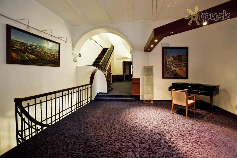 Фото отеля Arcade Hotel 3* Банска Быстрица Словакия лобби и интерьер