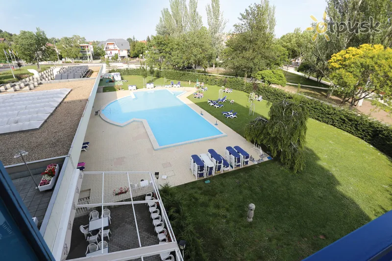 Фото отеля Annabella Hotel 3* Balatonfīreda Ungārija ārpuse un baseini