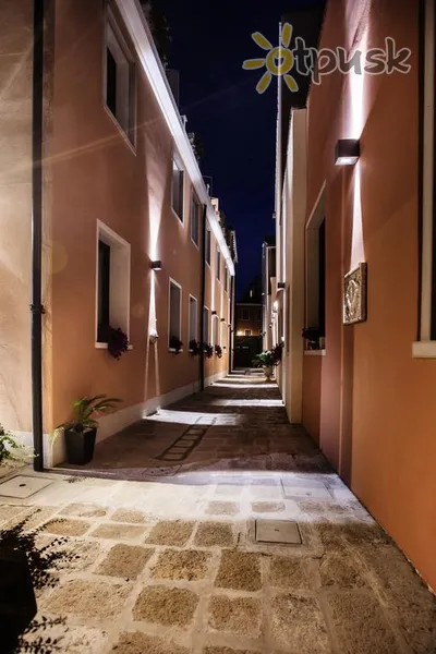 Фото отеля Ai Mori D'Oriente 4* Venēcija Itālija ārpuse un baseini