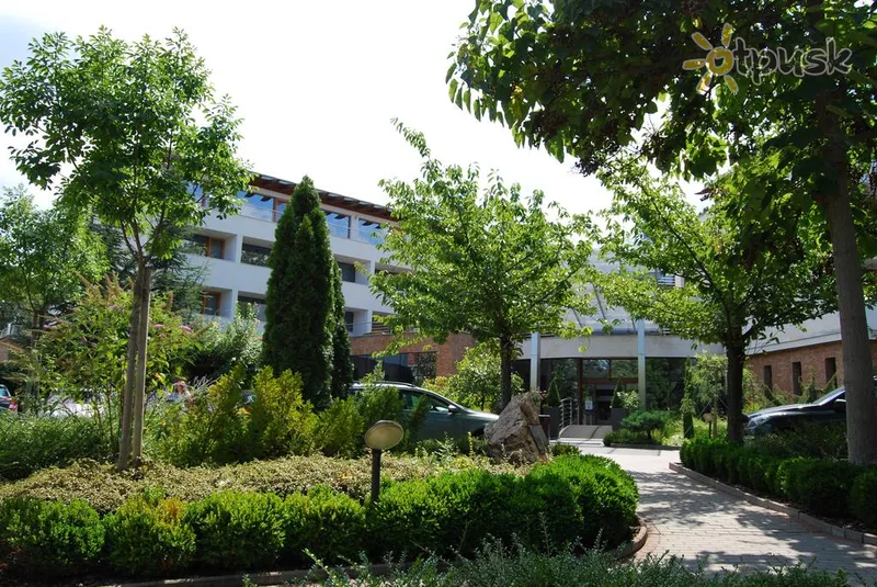 Фото отеля Residence Balaton Conference & Wellness Hotel 4* Шиофок Венгрия экстерьер и бассейны