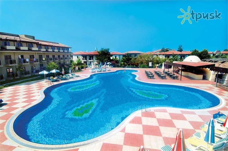 Фото отеля Club Nena HV1 Šoninė Turkija išorė ir baseinai