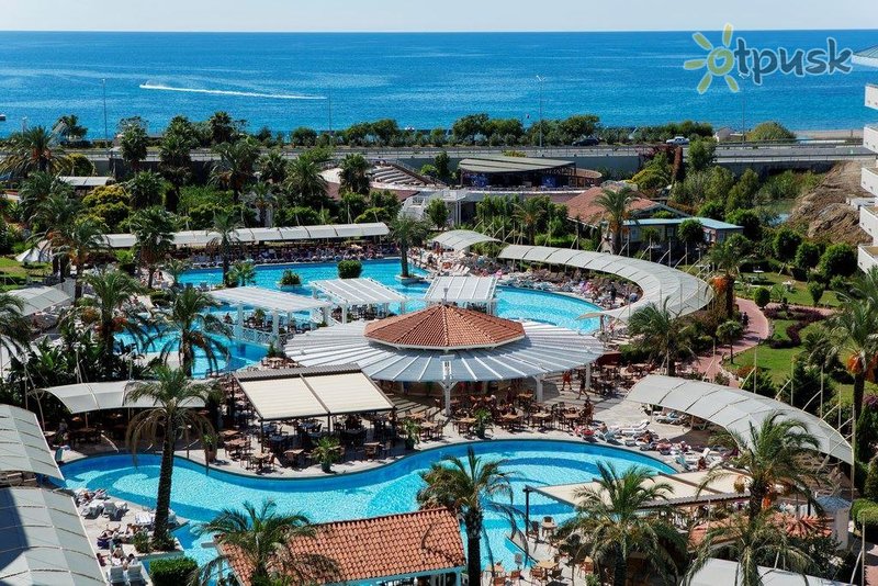 Фото отеля Crystal Admiral Resort Suites & Spa 5* Сиде Турция экстерьер и бассейны