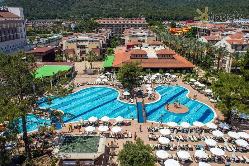 Фото отеля Crystal Aura Beach Resort & Spa 5* Кемер Туреччина екстер'єр та басейни