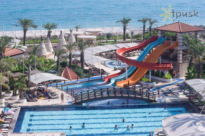 Фото отеля Crystal Family Resort & Spa 5* Belek Turcija akvaparks, slidkalniņi