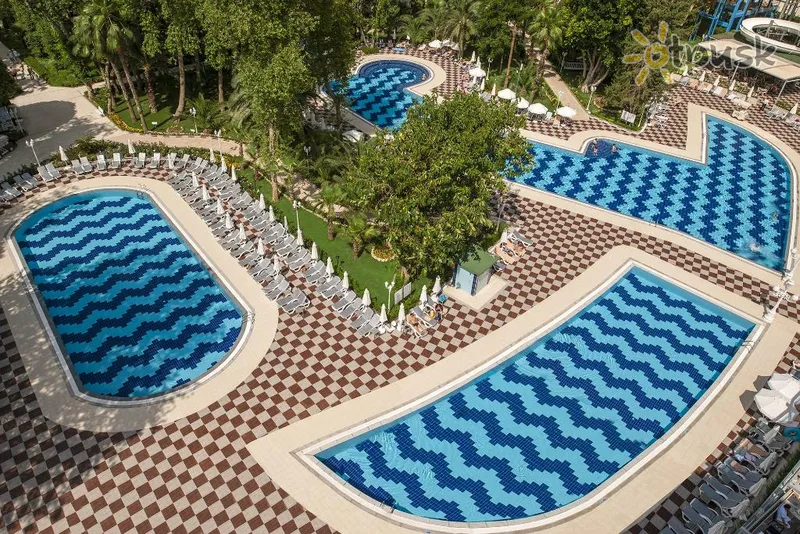 Фото отеля Botanik Platinum Hotel 5* Аланія Туреччина екстер'єр та басейни