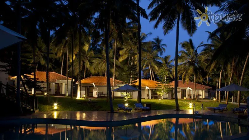 Фото отеля Ayurveda Vaidya Nilayam 4* Керала Індія екстер'єр та басейни