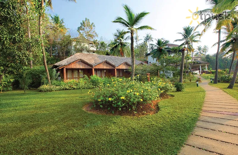 Фото отеля Fragrant Nature Kollam 4* Kerala Indija išorė ir baseinai