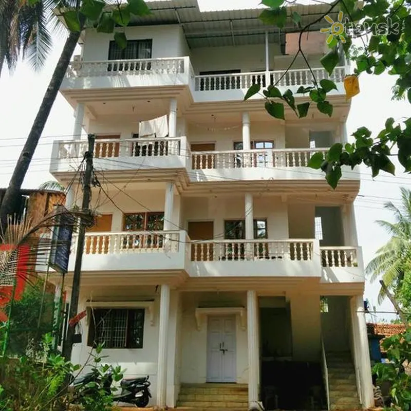 Фото отеля White House Beach Apartments 1* Šiaurės Goa Indija išorė ir baseinai