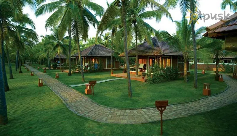 Фото отеля Nattika Beach Ayurveda Resort 4* Керала Индия экстерьер и бассейны