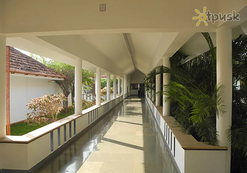 Фото отеля Rajah Beach Hotel 4* Керала Індія лобі та інтер'єр