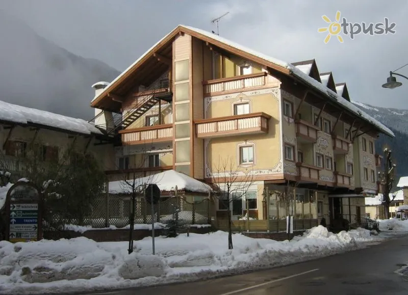 Фото отеля Bellaria Hotel 3* Val di Fiemme Italija išorė ir baseinai
