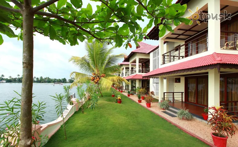Фото отеля Lake Palace Resort 4* Kerala Indija išorė ir baseinai