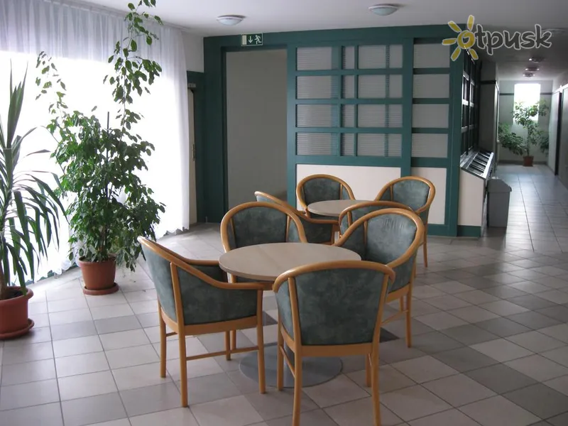 Фото отеля Panorama Hotel 3* Balatonfīreda Ungārija vestibils un interjers