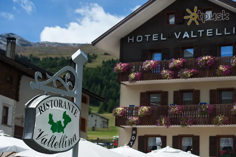 Фото отеля Valtellina Hotel 3* Livinjo Itālija ārpuse un baseini