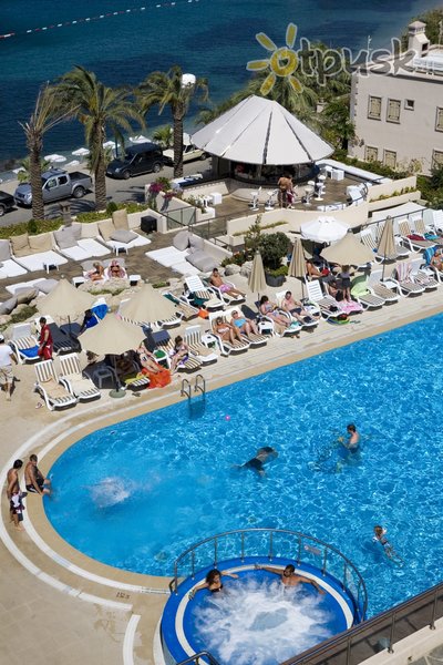 Фото отеля Diamond Of Bodrum Hotel 5* Бодрум Турция экстерьер и бассейны