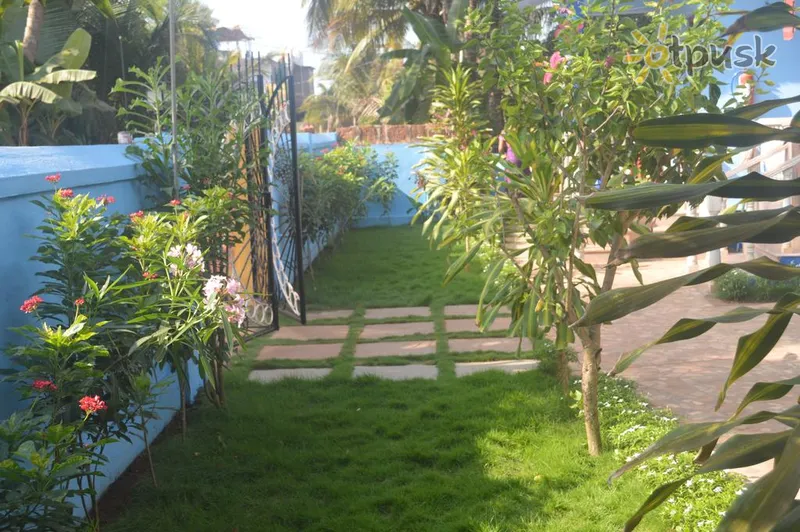 Фото отеля Morjim Sunset Guesthouse 1* Šiaurės Goa Indija išorė ir baseinai