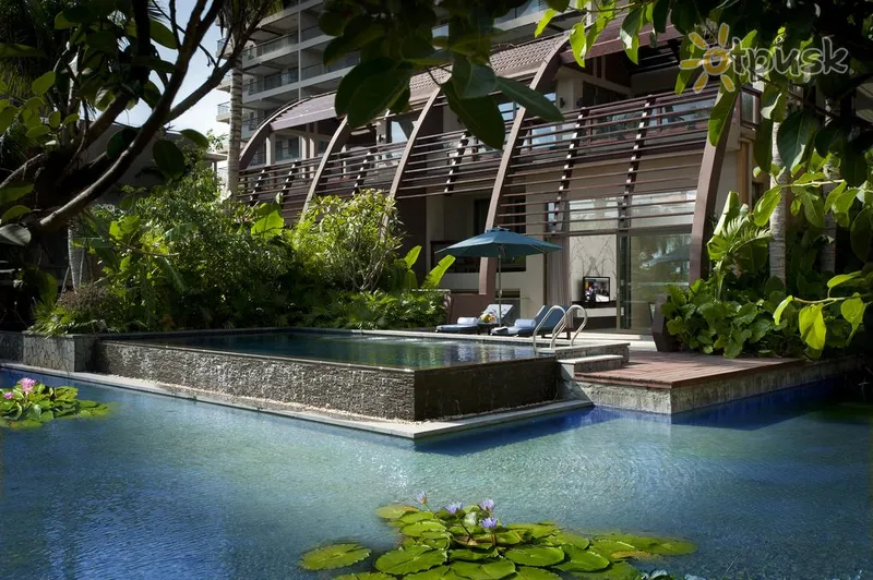 Фото отеля Pullman Oceanview Sanya Bay Resort & Spa 5* о. Хайнань Китай экстерьер и бассейны