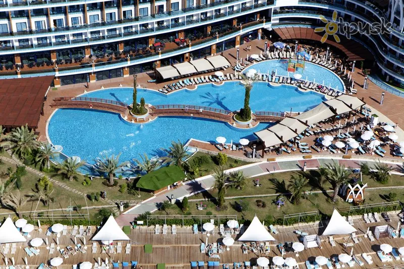 Фото отеля Granada Luxury Okurcalar 5* Аланія Туреччина екстер'єр та басейни