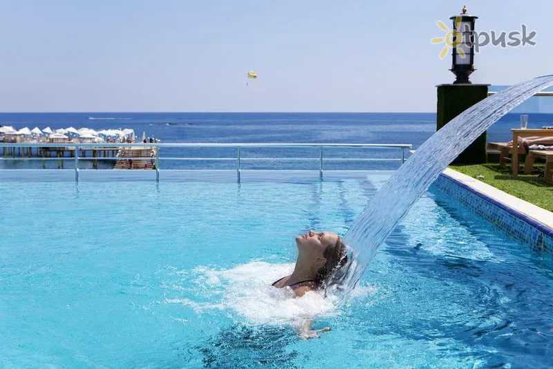 Фото отеля Granada Luxury Okurcalar 5* Alanija Turkija išorė ir baseinai