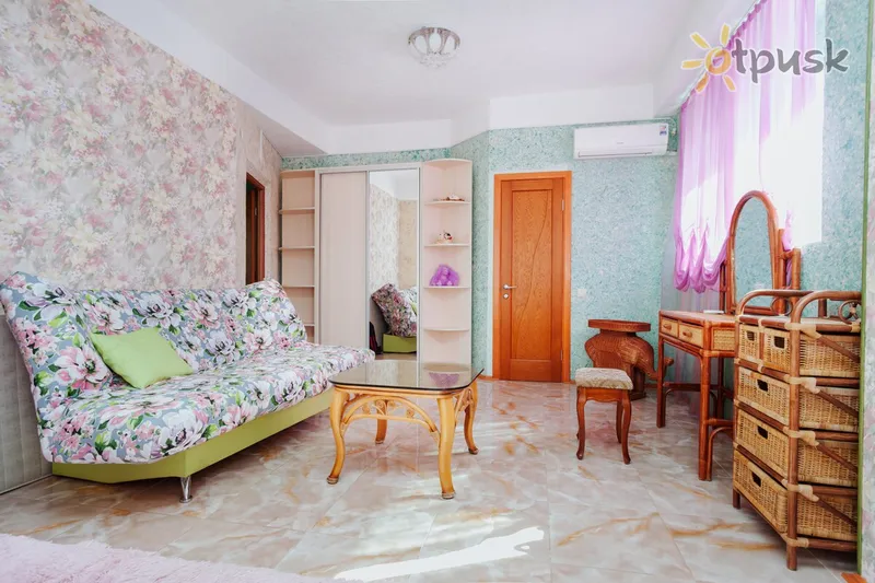 Фото отеля Family Apart Hotel 2* Ялта Крым номера