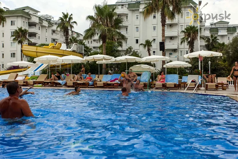 Фото отеля The Garden Beach Hotel 5* Alanija Turkija išorė ir baseinai