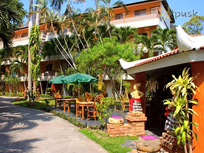Фото отеля Riviera Resort Pattaya 2* Паттайя Таїланд екстер'єр та басейни