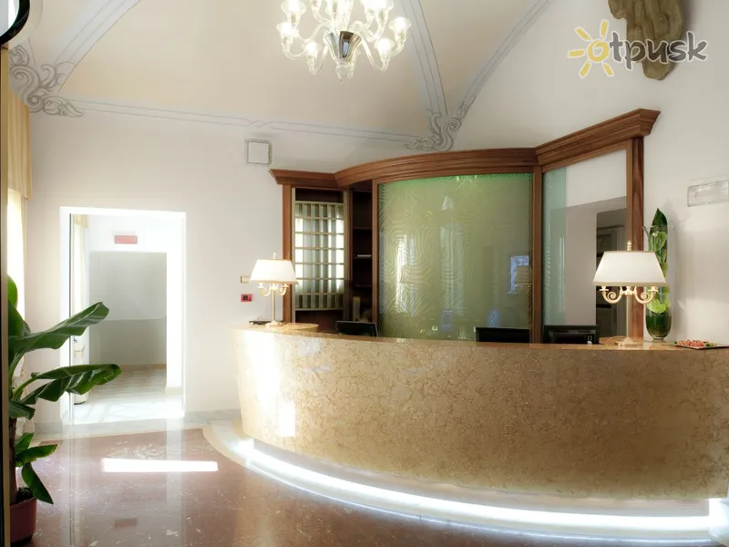 Фото отеля Golden Tower Hotel & Spa 5* Флоренция Италия лобби и интерьер