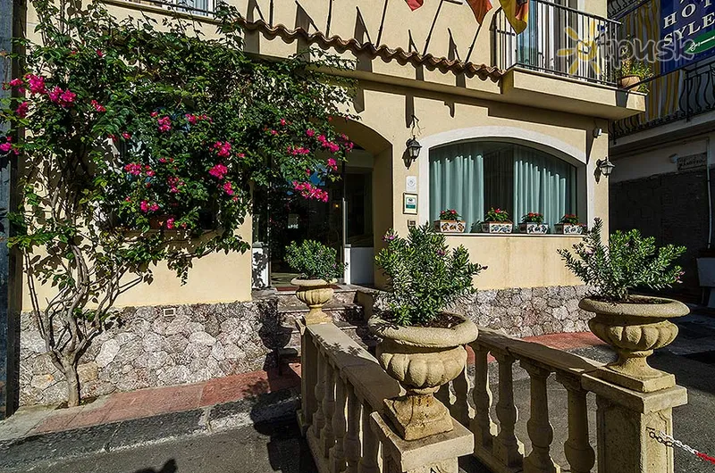 Фото отеля Sylesia Hotel 3* о. Сицилия Италия экстерьер и бассейны