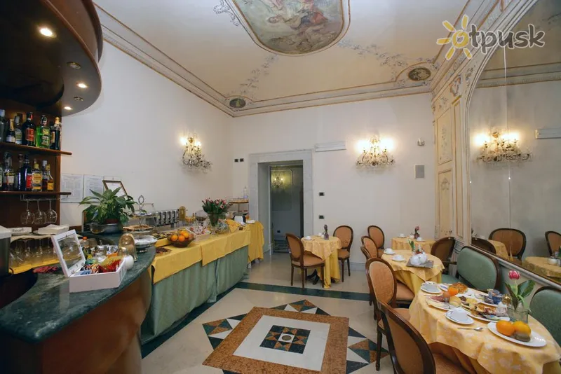 Фото отеля Domus Florentiae 4* Florencija Italija barai ir restoranai
