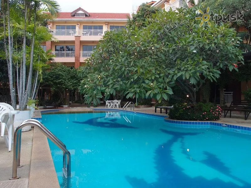 Фото отеля Blue Garden Resort Pattaya 3* Pataja Taizeme ārpuse un baseini
