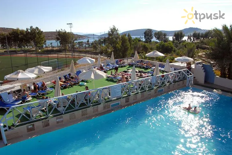 Фото отеля Smart Stay Beach Bodrum 4* Бодрум Туреччина екстер'єр та басейни
