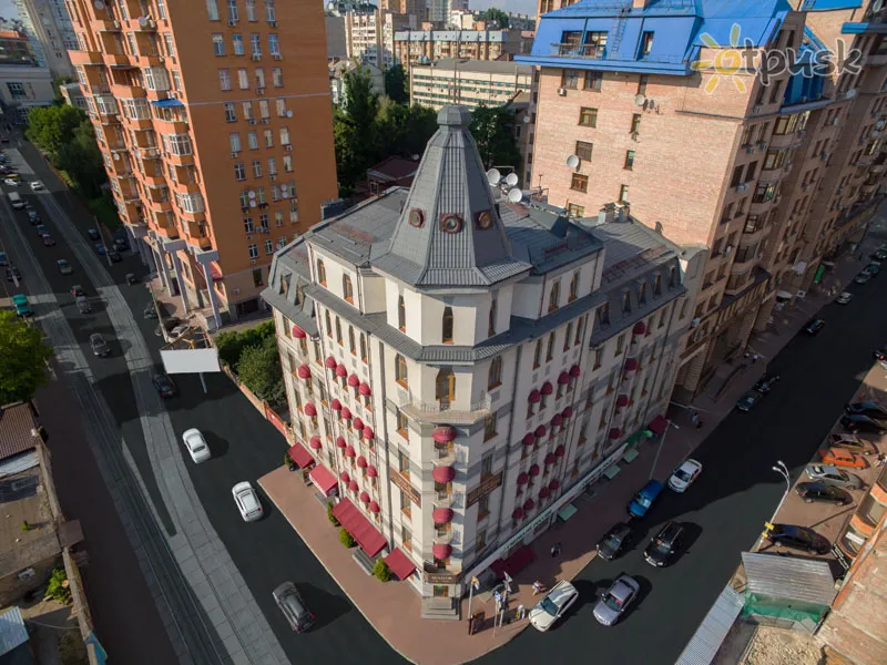 Фото отеля Senator Victory Square 4* Киев Украина экстерьер и бассейны