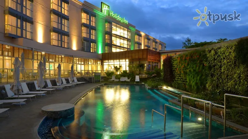 Фото отеля Holiday Inn Mauritius Mon Tresor 4* о. Маврикій Маврикій екстер'єр та басейни