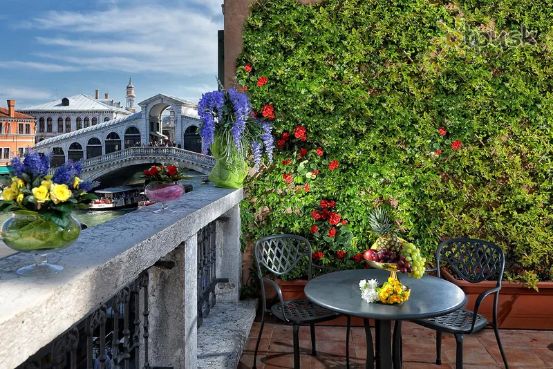 Фото отеля Rialto Hotel 4* Venecija Italija išorė ir baseinai