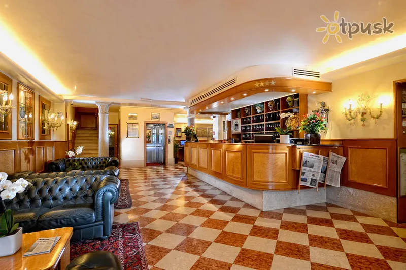 Фото отеля Rialto Hotel 4* Венеция Италия лобби и интерьер