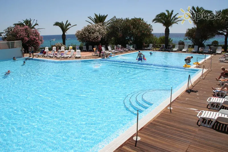 Фото отеля Free Beach Club 4* par. Sardīnija Itālija ārpuse un baseini