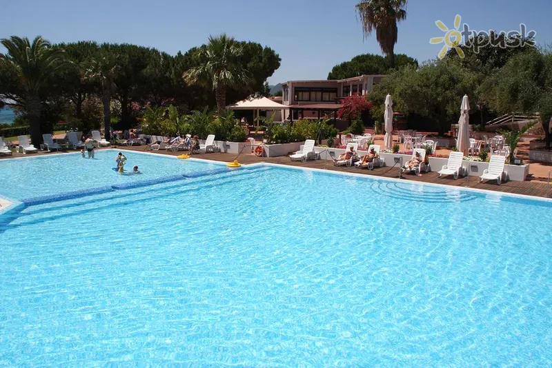 Фото отеля Free Beach Club 4* о. Сардинія Італія екстер'єр та басейни