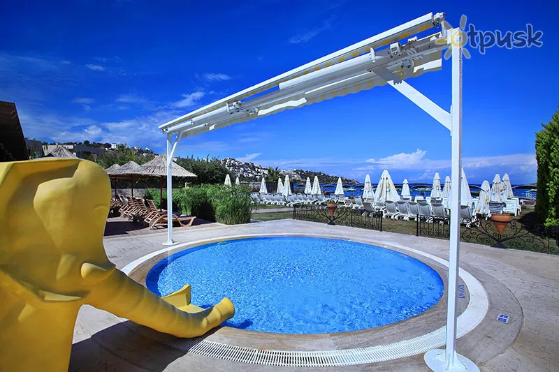 Фото отеля Cactus Fleur Beach Club 4* Бодрум Туреччина екстер'єр та басейни