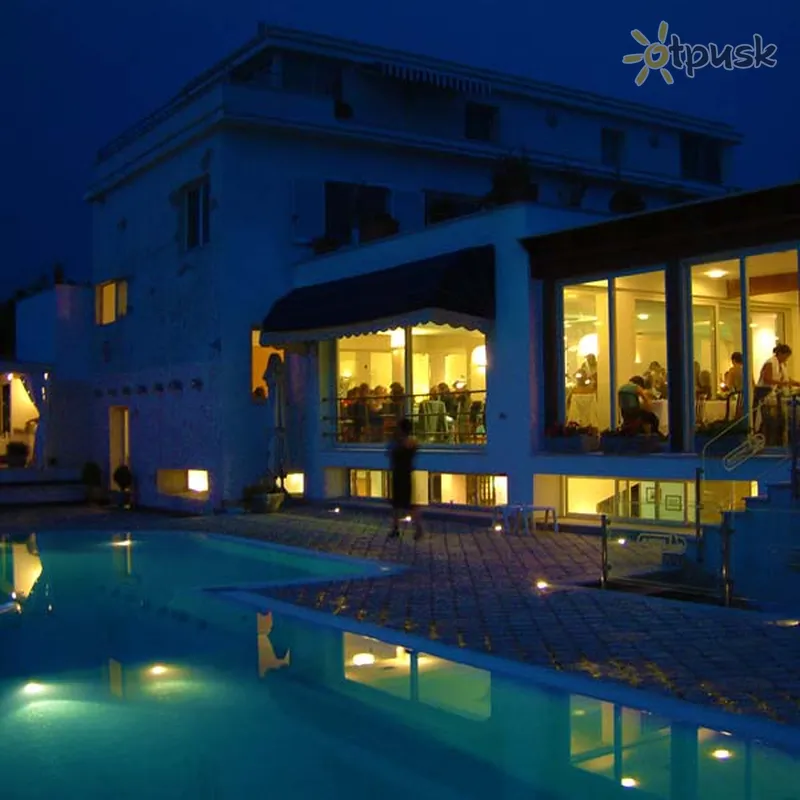 Фото отеля Martino Club Hotel 3* Тірренське узбережжя Італія екстер'єр та басейни