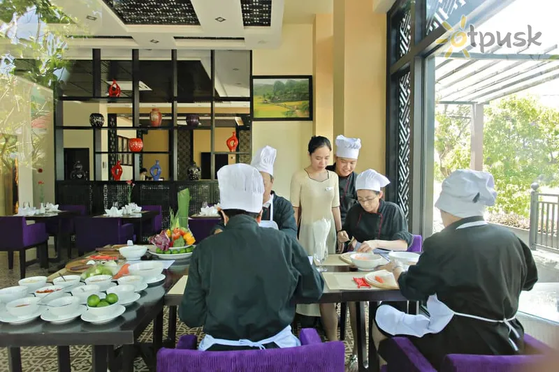 Фото отеля Royal Riverside Hoi An Hotel 4* Хой Ан Вьетнам бары и рестораны