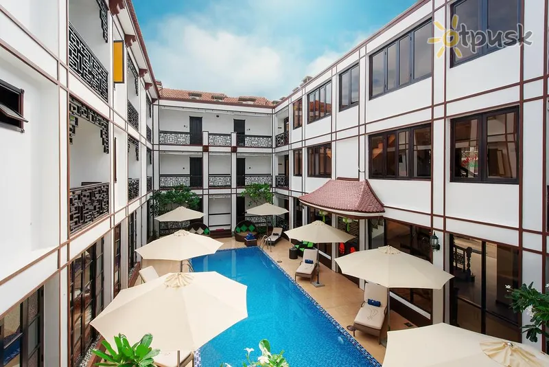 Фото отеля Vinh Hung 2 City Hotel 3* Хой Ан Вьетнам экстерьер и бассейны