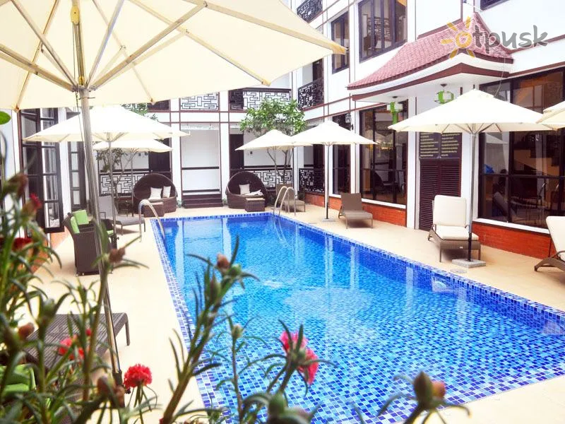 Фото отеля Vinh Hung 2 City Hotel 3* Hoi An Vietnamas išorė ir baseinai