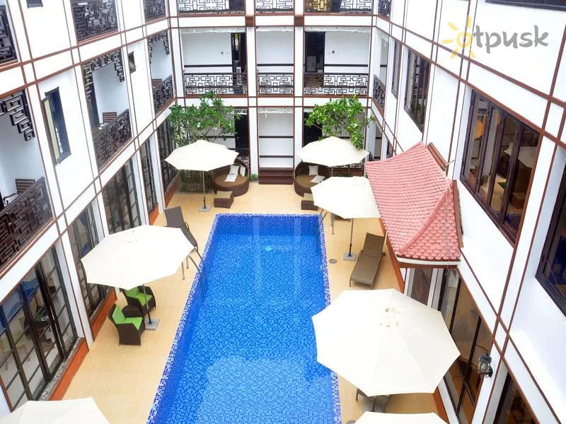 Фото отеля Vinh Hung 2 City Hotel 3* Хой Ан В'єтнам екстер'єр та басейни