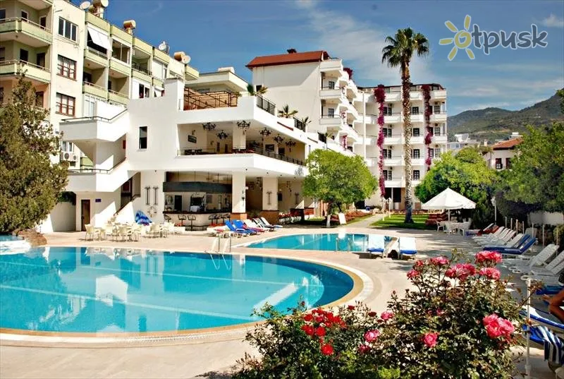Фото отеля Boulevard Hotel 4* Alanija Turkija išorė ir baseinai