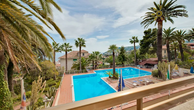 Фото отеля Nyala Hotel 4* Сан Ремо Італія екстер'єр та басейни