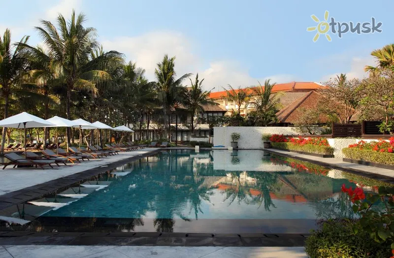 Фото отеля Bali Khama a Beach Resort & Spa Tanjung Benoa 4* Танджунг Беноа (о. Балі) Індонезія екстер'єр та басейни