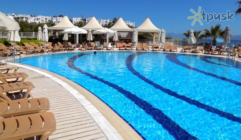 Фото отеля Armonia Holiday Village & Spa 5* Bodrumas Turkija išorė ir baseinai