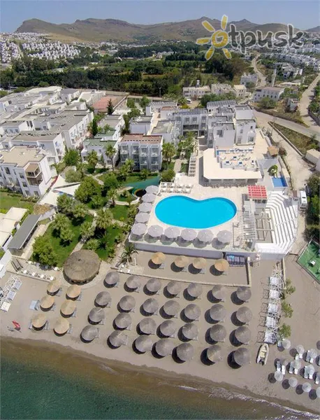 Фото отеля Charm Beach Hotel 4* Бодрум Турция экстерьер и бассейны