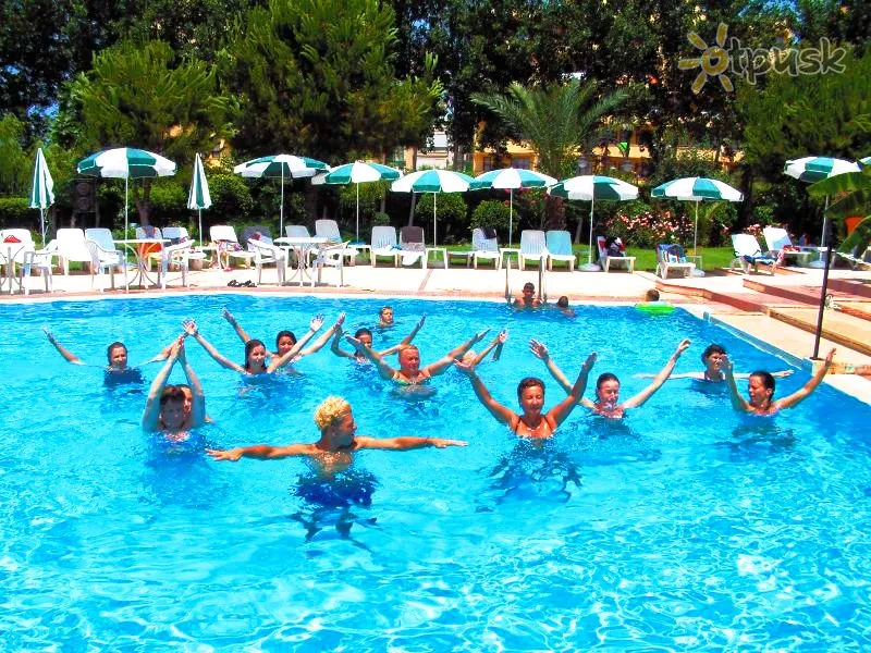 Фото отеля Green Peace Hotel 3* Аланія Туреччина екстер'єр та басейни